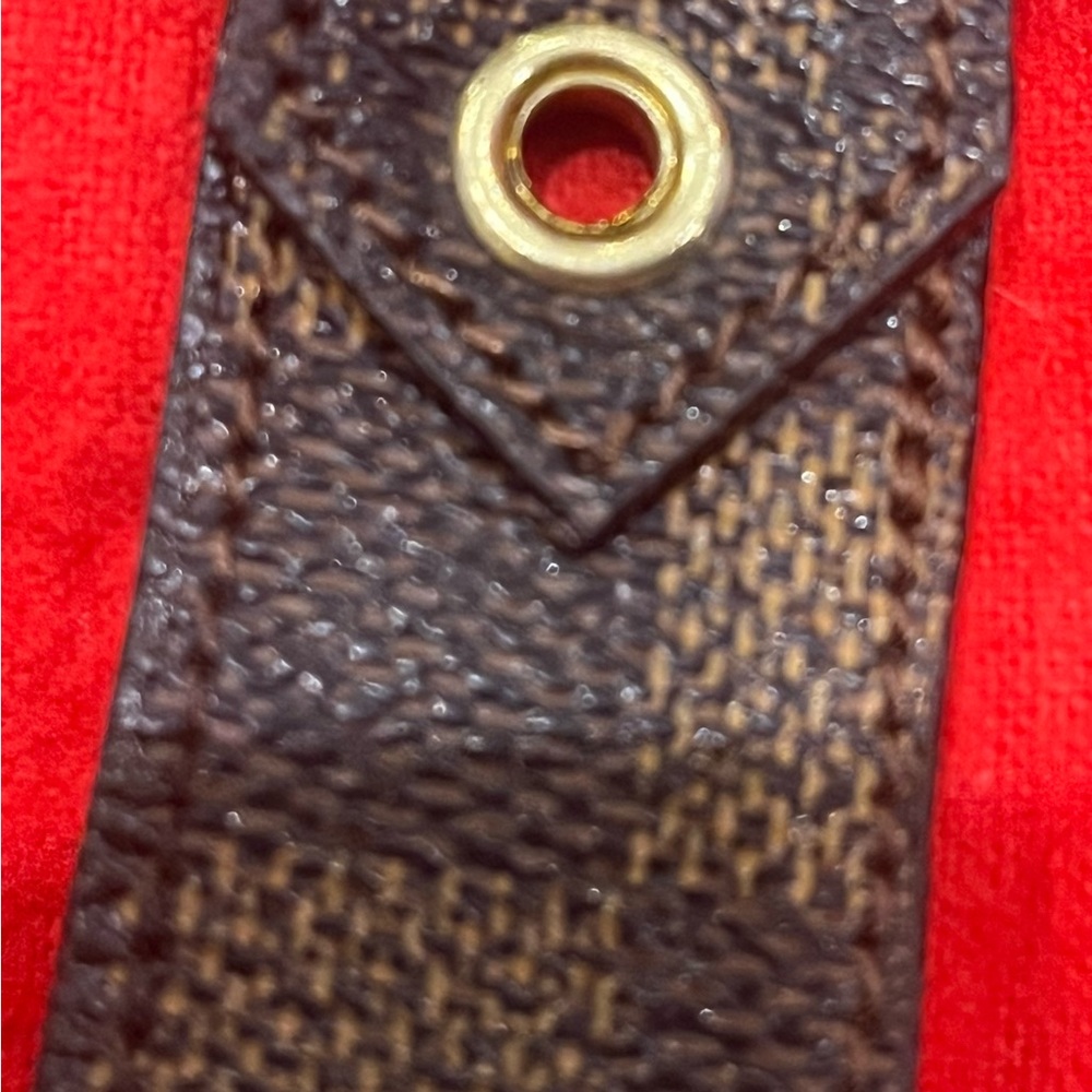 Key chain - Picture 6 of 9